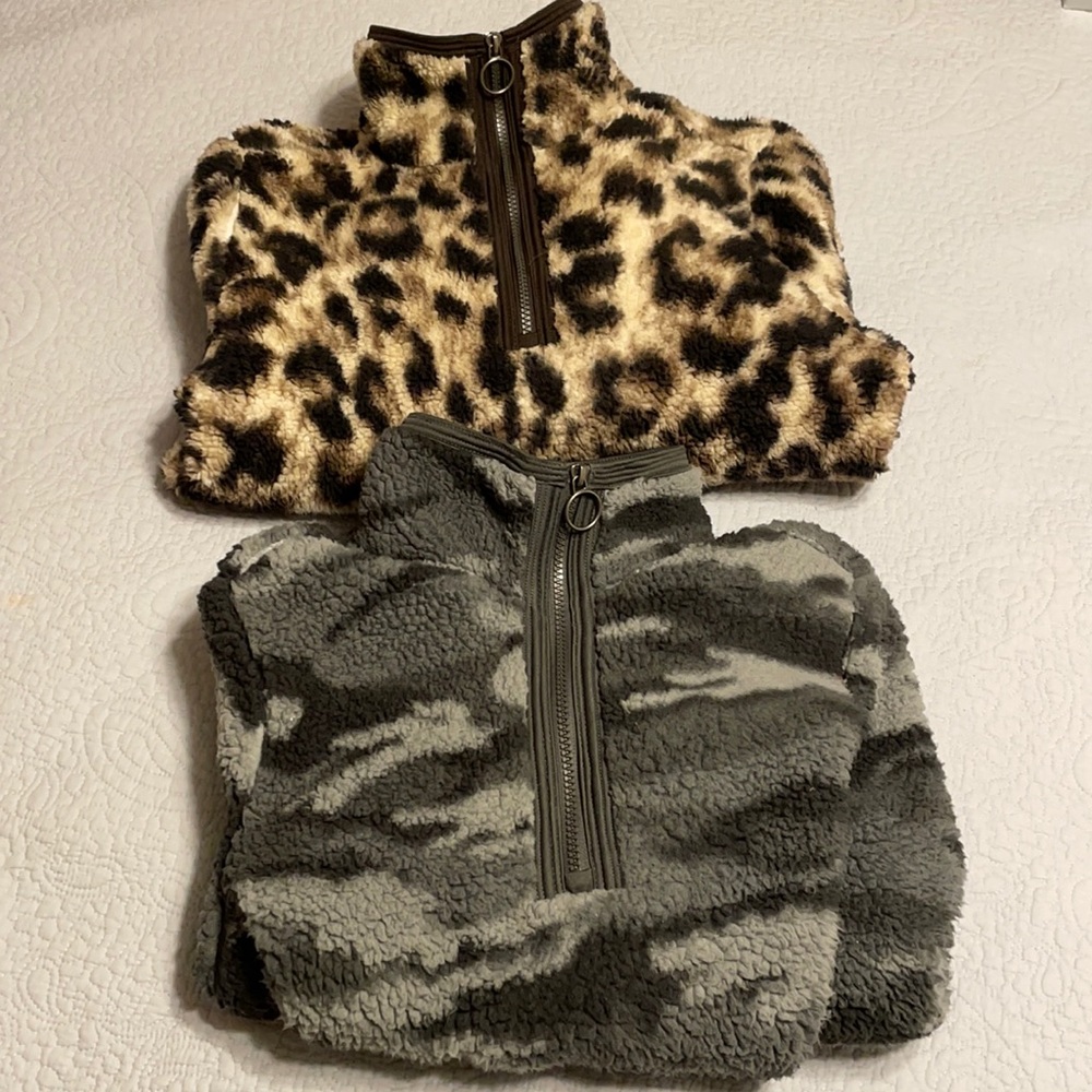Set of 2 Sherpa quarter zip jackets women’s M